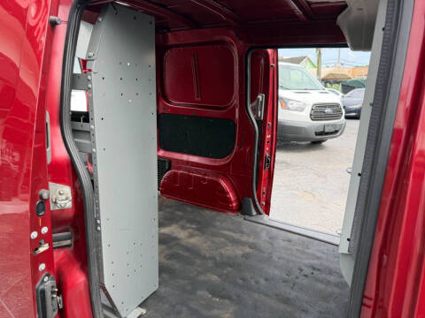 2017 Nissan NV200 S