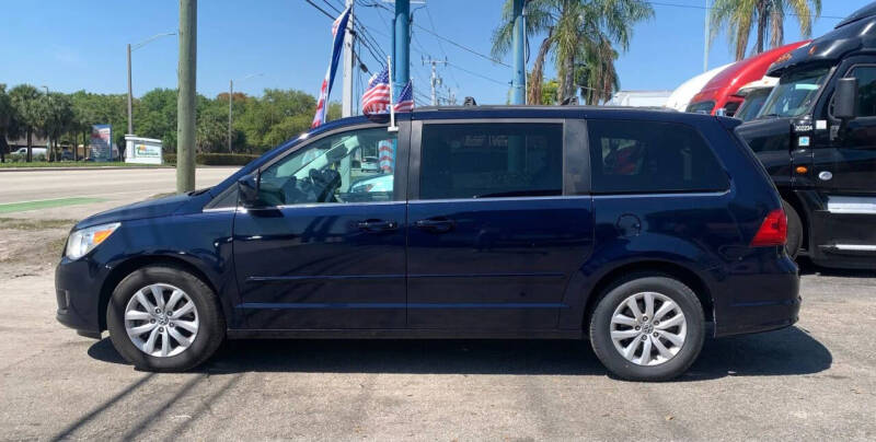 2014 Volkswagen Routan