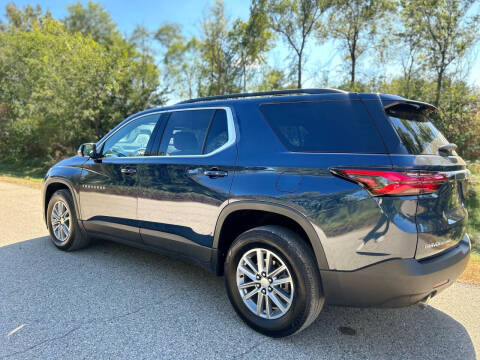 2023 Chevrolet Traverse LT Leather