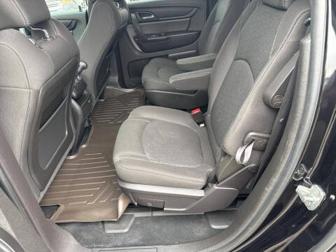 2016 GMC Acadia SLE-2