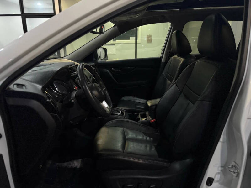 2017 Nissan Rogue Hybrid