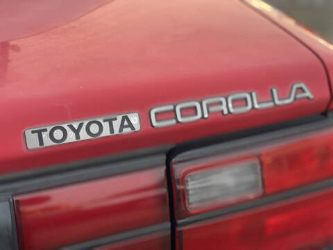 1992 Toyota Corolla Deluxe