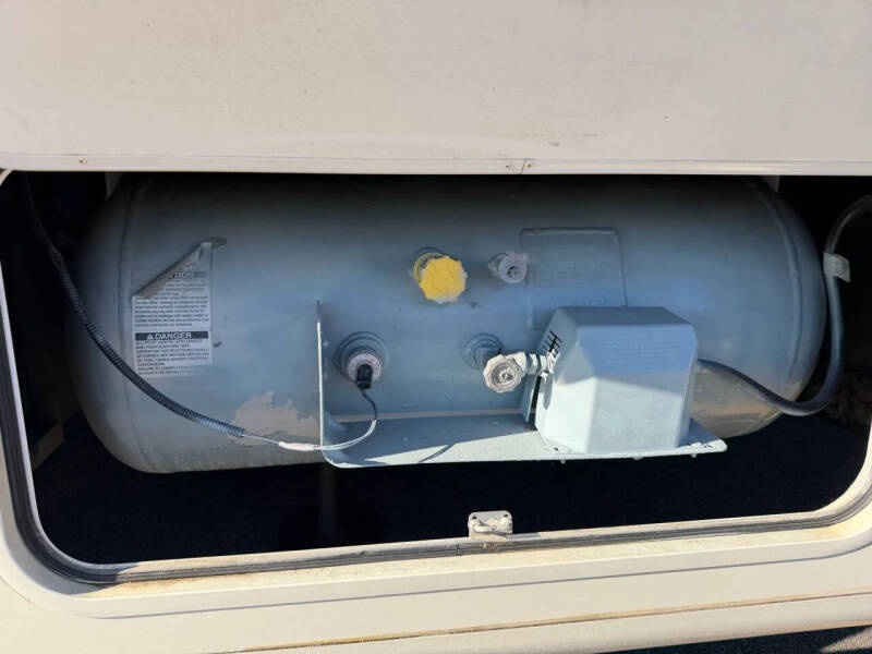 2012 Freightliner XCS Chassis