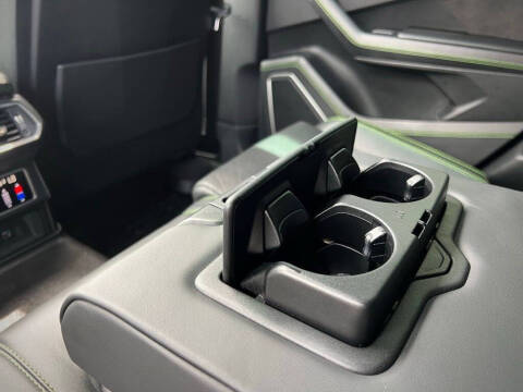 2022 Lamborghini Urus