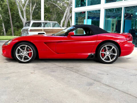 2004 Dodge Viper SRT-10