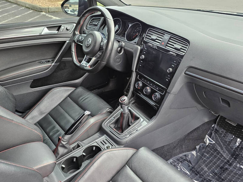 2020 Volkswagen Golf GTI