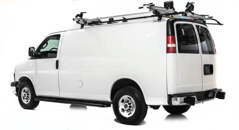 2017 GMC Savana 2500