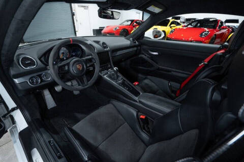 2021 Porsche 718 Cayman GT4