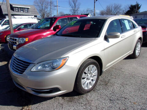 2014 Chrysler 200 for sale at Car Credit Auto Sales in Terre Haute IN