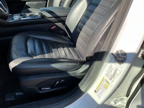 2017 Ford Fusion Hybrid SE