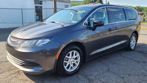 2017 Chrysler Pacifica Touring