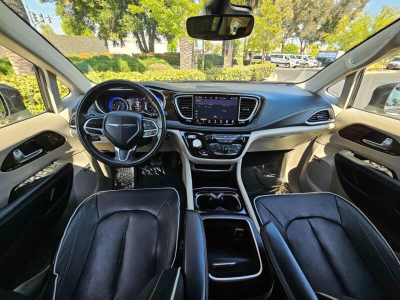 2022 Chrysler Pacifica Limited