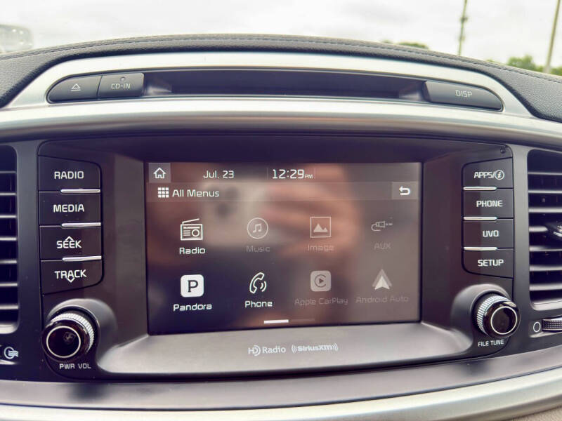 2017 Kia Sorento LX