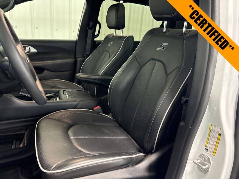 2022 Chrysler Pacifica Limited