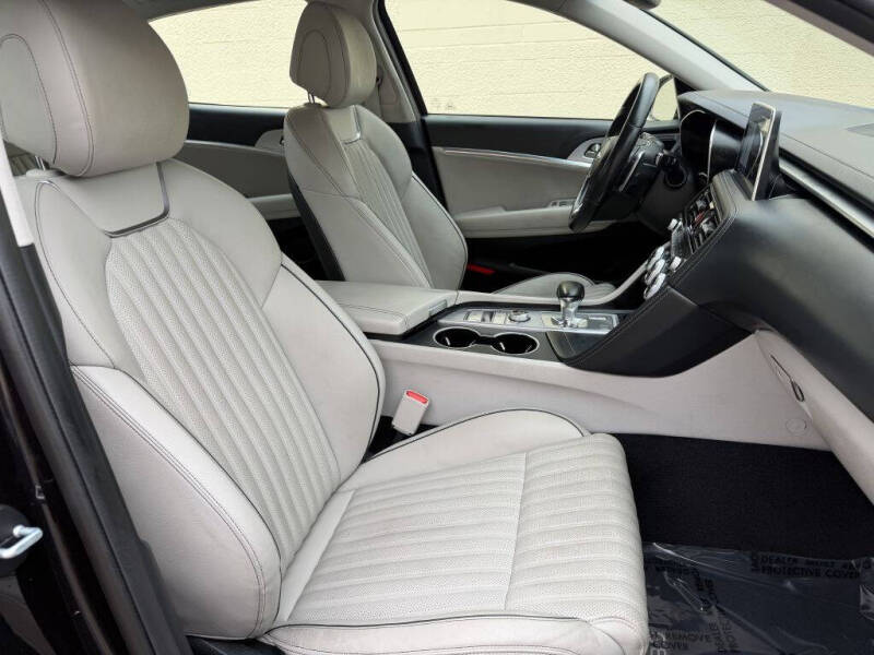 2019 Genesis G70