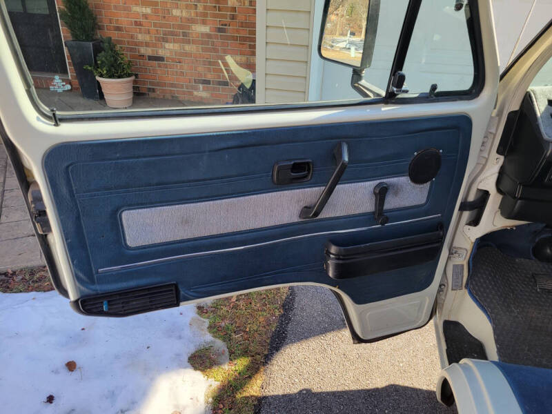 1987 Volkswagen Vanagon Camper