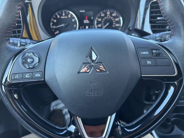 2020 Mitsubishi Outlander LE