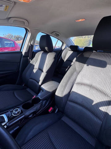 2016 Mazda MAZDA3 i Sport