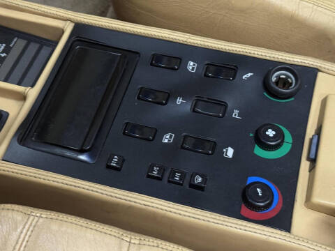 1987 Ferrari Mondial Cabriolet