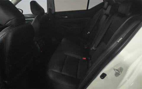 2020 Nissan Altima 2.0 Platinum