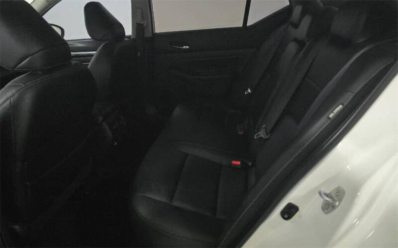 2020 Nissan Altima 2.0 Platinum