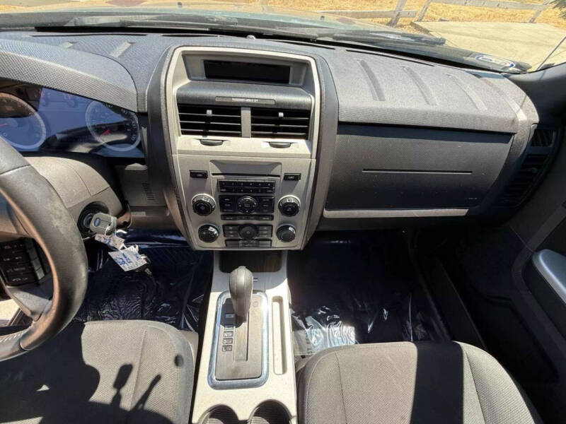 2010 Ford Escape XLT