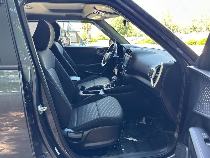 2021 Kia Soul GT-Line