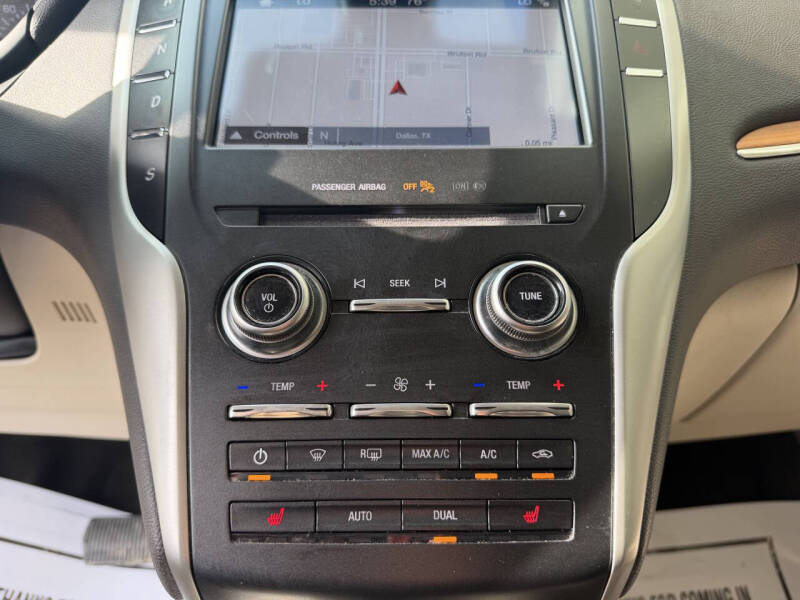 2019 Lincoln MKC Select