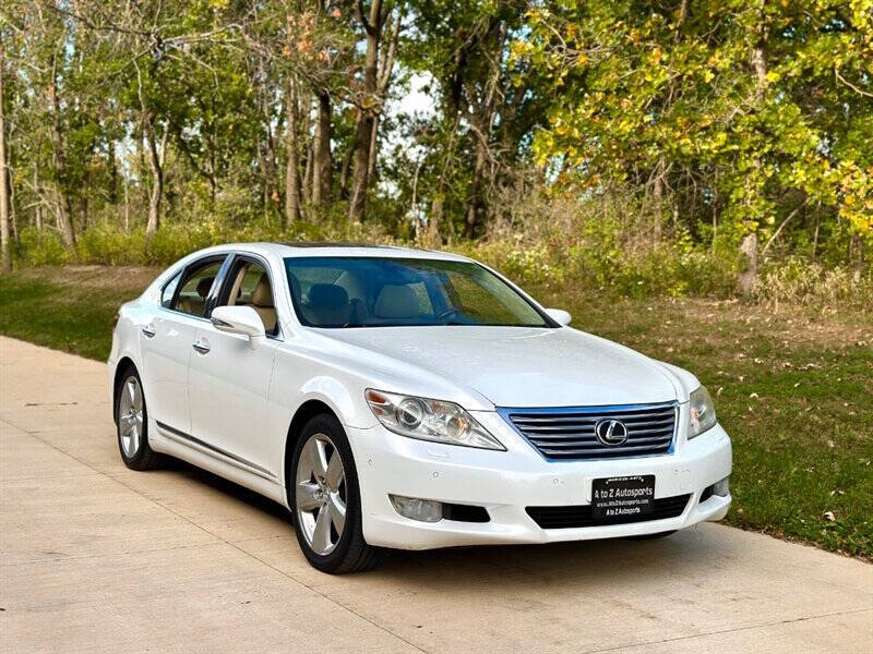 2012 Lexus LS Base photo 4