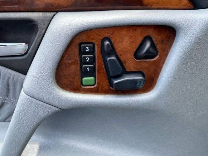 1998 Mercedes-Benz E-Class