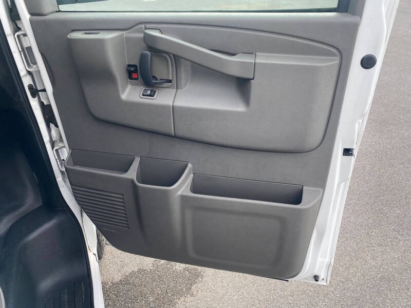 2020 Chevrolet Express 2500