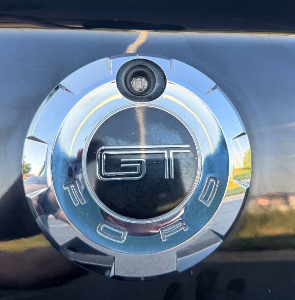 2009 Ford Mustang GT Deluxe