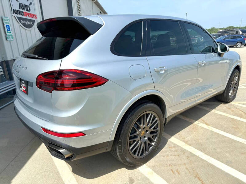 2018 Porsche Cayenne Platinum Edition