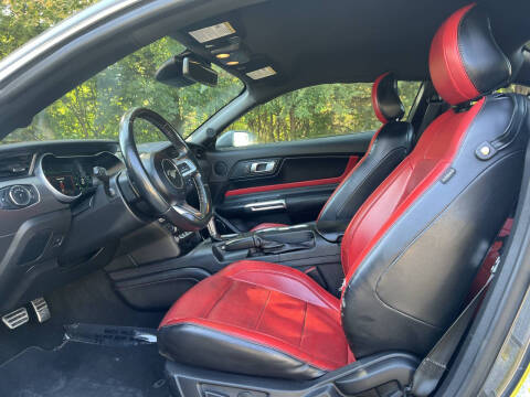 2020 Ford Mustang EcoBoost Premium