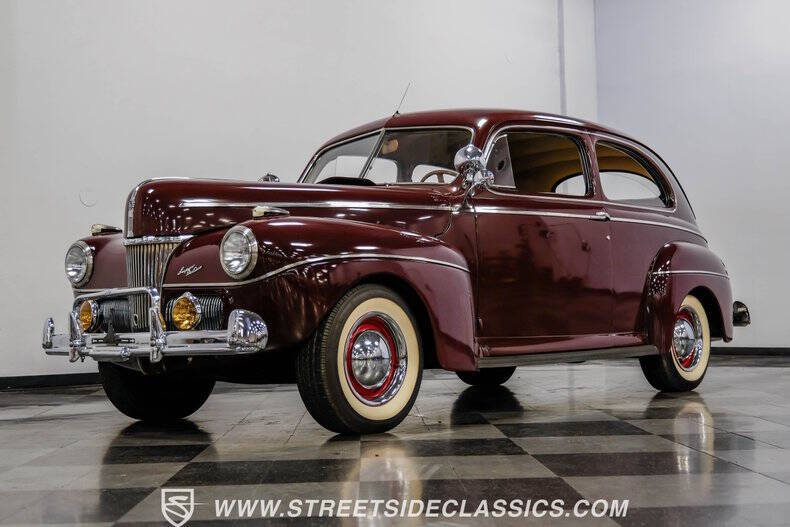 1941 Ford Deluxe