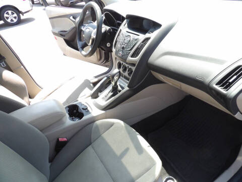 2013 Ford Focus SE