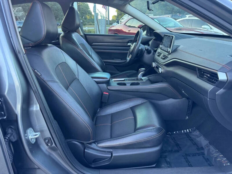 2019 Nissan Altima 2.5 SR