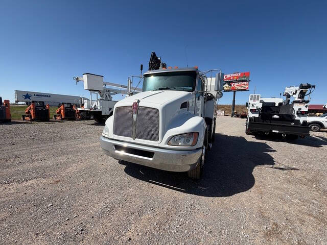 2018 Kenworth T270