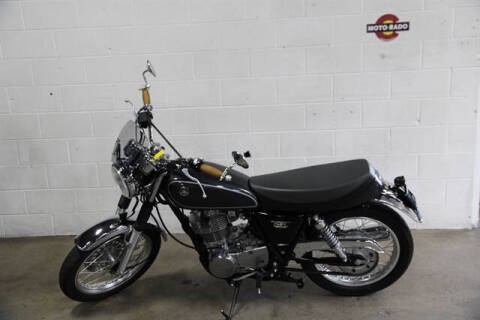 2015 Yamaha SR400