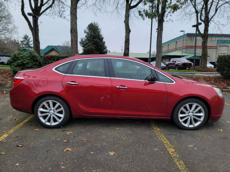 2012 Buick Verano Leather Group