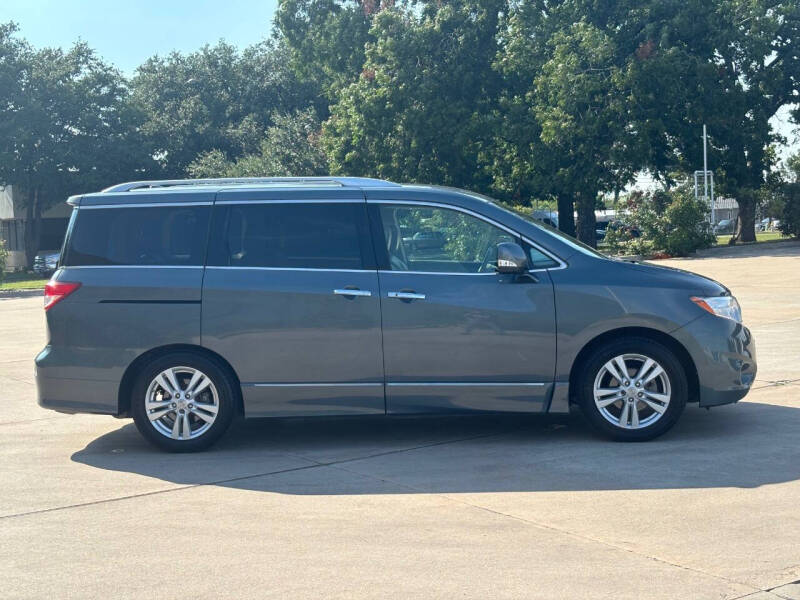 2012 Nissan Quest SL photo 6