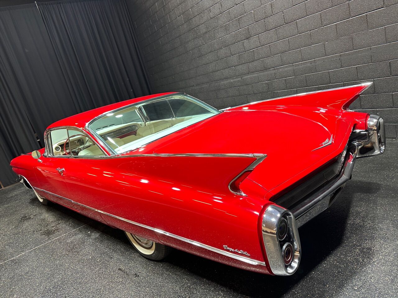 1960 Cadillac Coupe Deville 18