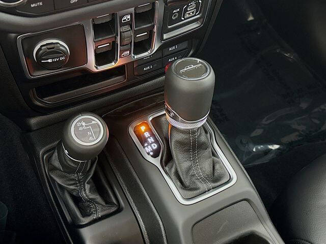 2025 Jeep Gladiator High Tide