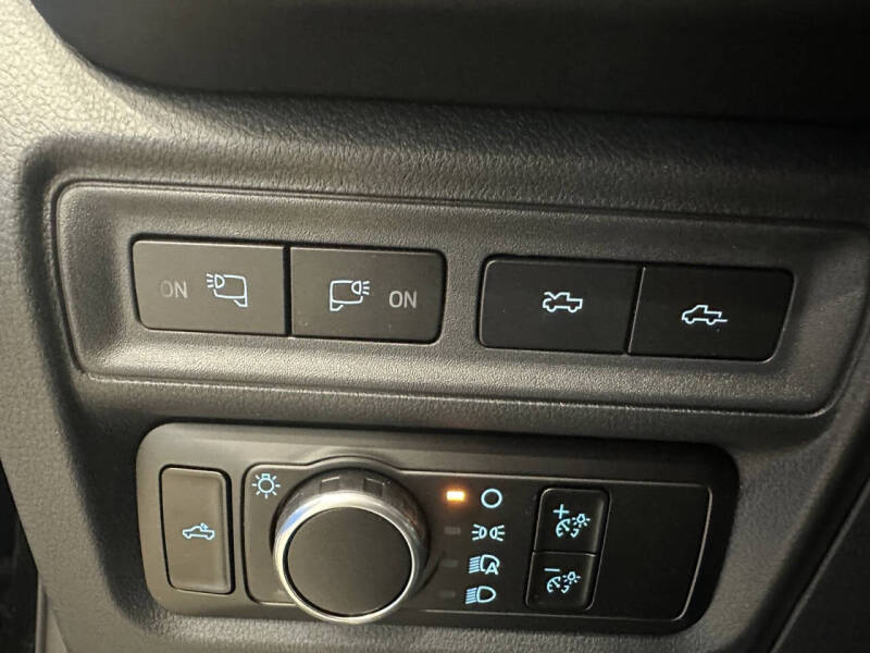 2023 Ford F-150 Lightning Platinum