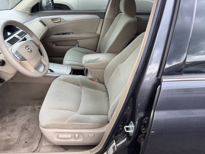 2008 Toyota Avalon XL