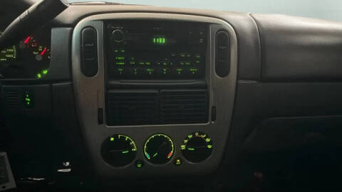 2003 Ford Explorer XLT