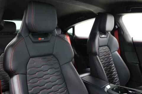 2022 Audi RS e-tron GT quattro