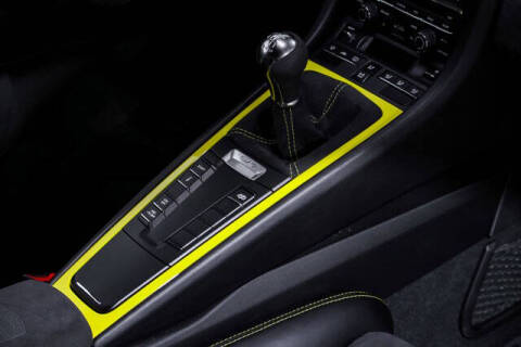 2016 Porsche Cayman GT4