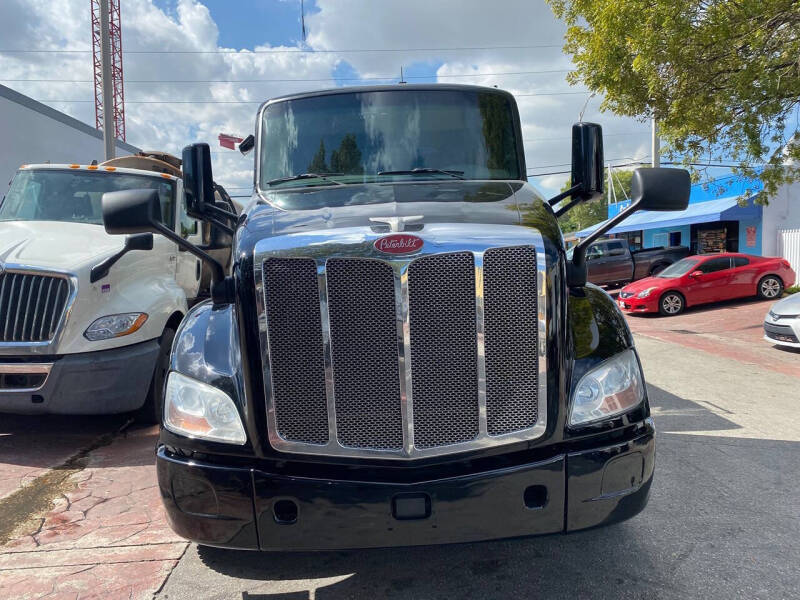 2020 Peterbilt 579