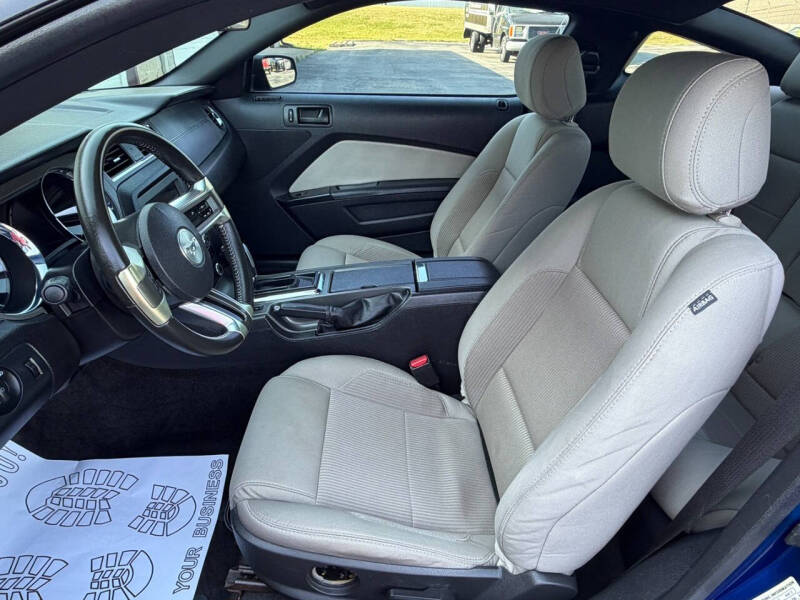 2014 Ford Mustang V6